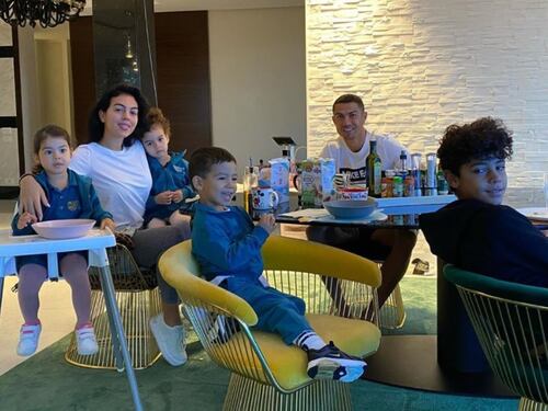 Georgina Rodriguez: "Non abbiamo una babysitter. Ronaldo? Una bomba"