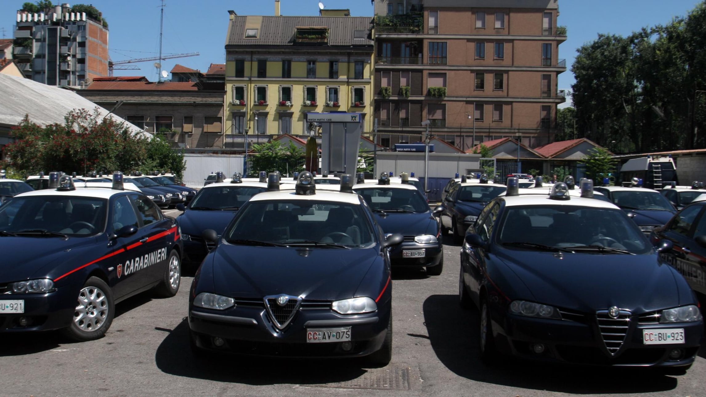 Beffati i carabinieri: una coppia di ladri evade dalla caserma
