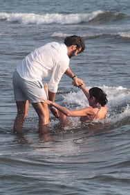Federica Torti e Federico Balocco, divertimento a Forte dei Marmi 12