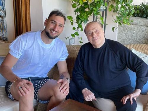 Donnarumma e la foto con Berlusconi: "Sempre un piacere"