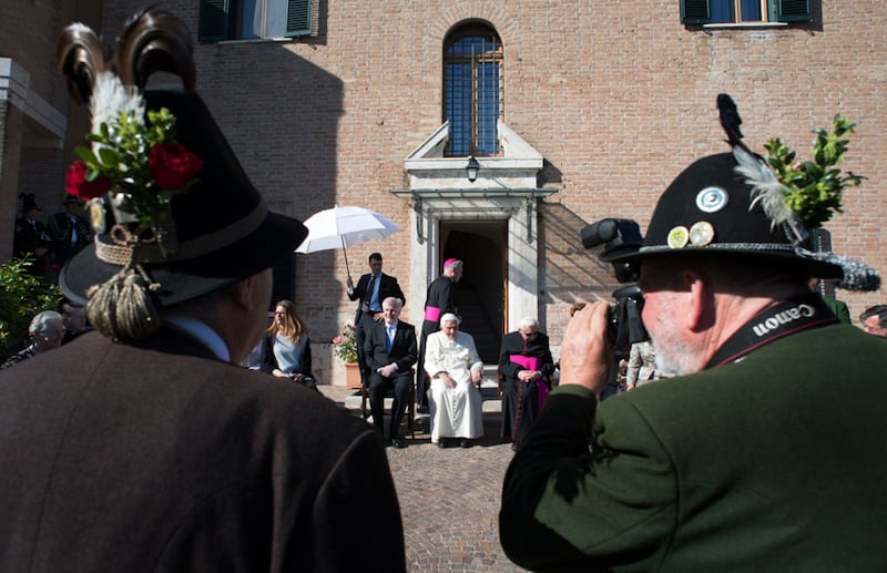 La festa dei 90 anni di Benedetto XVI 3