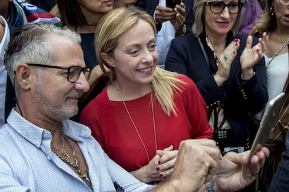 Cittadinanza, raccolta di firme di Fdi contro ius culturae 3