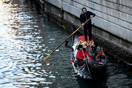 Coronavirus, Venezia semideserta. Turisti in calo 2