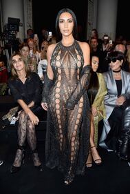 Kim Kardashian, seminuda alla Paris Fashion Week 14