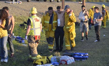 USA, scontro fra tir e bus, morti 9 studenti, almeno 32 feriti 8