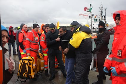Scontro tra due mercantili davanti al porto di Ravenna 1