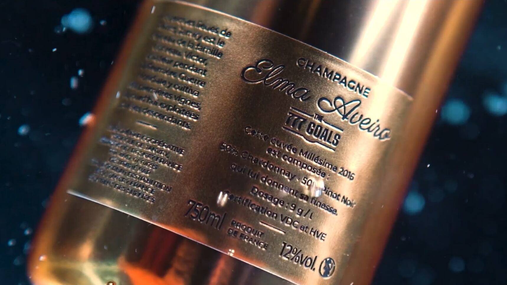 Ronaldo brinda al suo 777 goal con uno champagne speciale e un prezzo stellare