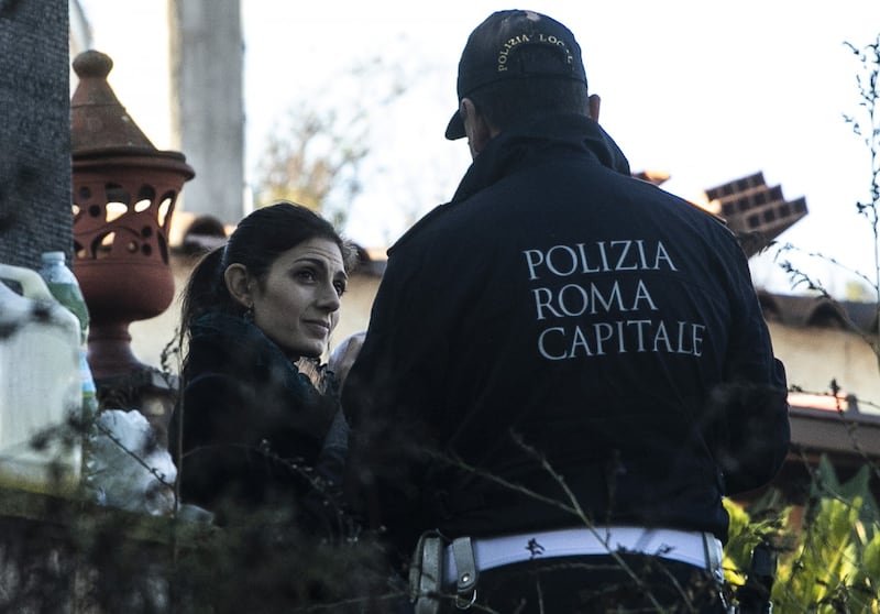 Roma, demolite le ville dei Casamonica 3