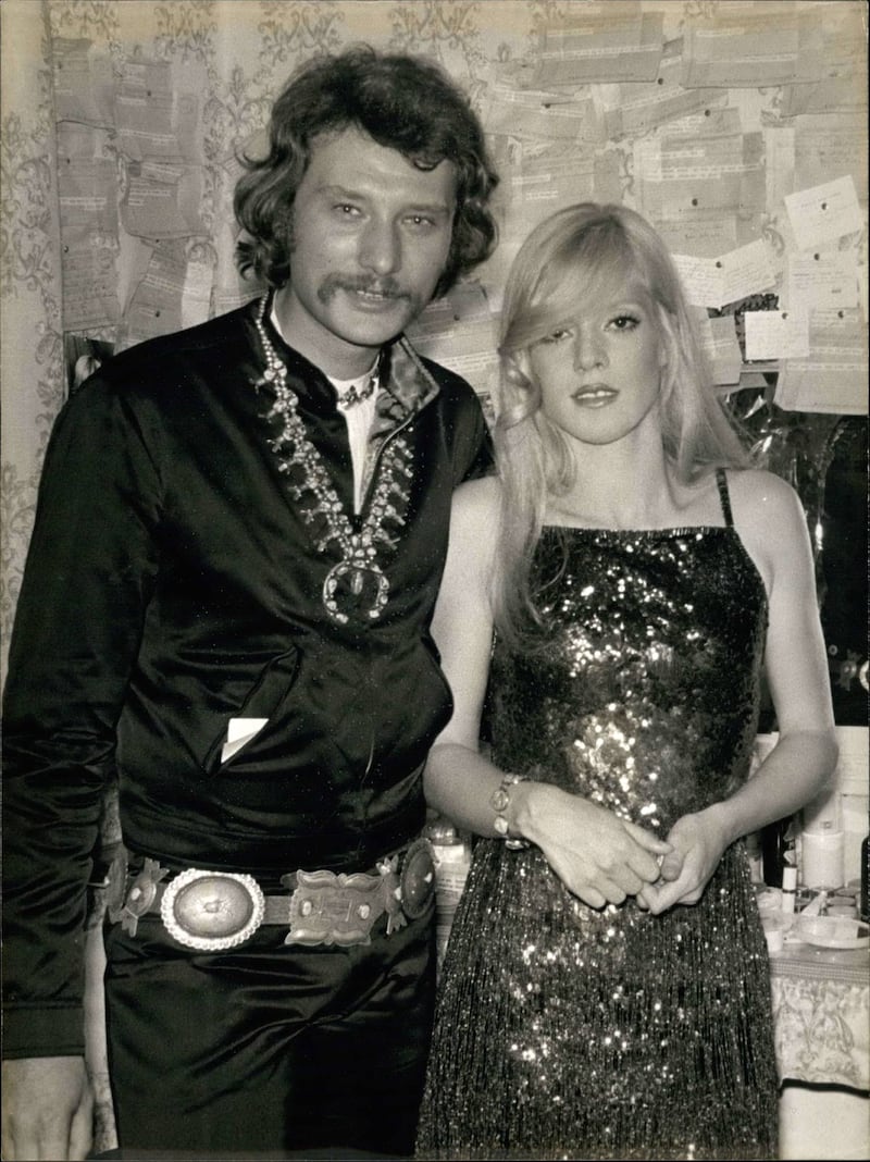 La Francia piange Johnny Hallyday 2