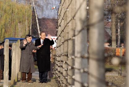 Ban Ki-moon in vista al campo di concentramento di Auschwitz-Birkenau 2