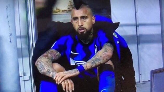 "Siete delle m...". Esplode l'ira di Vidal