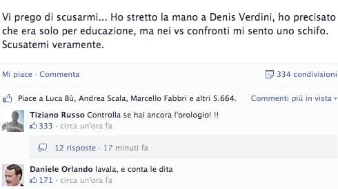 M5S, Taverna choc: "Ho stretto la mano a Verdini e mi sento uno schifo"