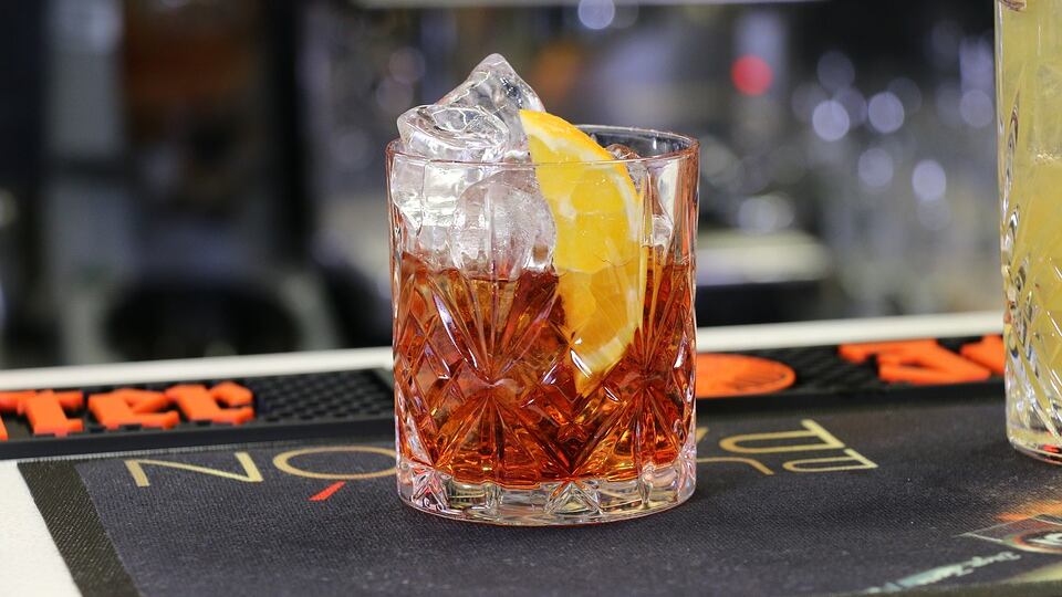 Ecco perché il Negroni non è mai sbagliato (anche quando lo è...)