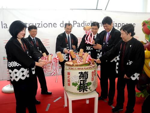 Giappone, quattro mesi per il padiglione in larice
