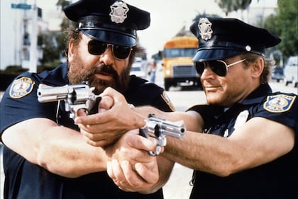 Bud Spencer e Terence Hill in una scena del film "Miami Supercops" (1986)
