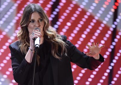 Sanremo 2016: i look femminili nella serata cover 62