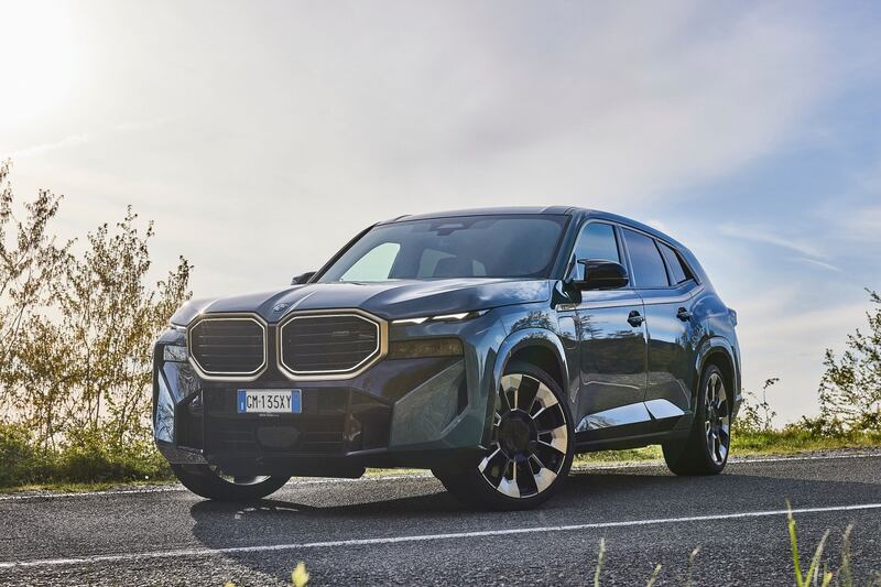 BMW XM: guarda le foto 1