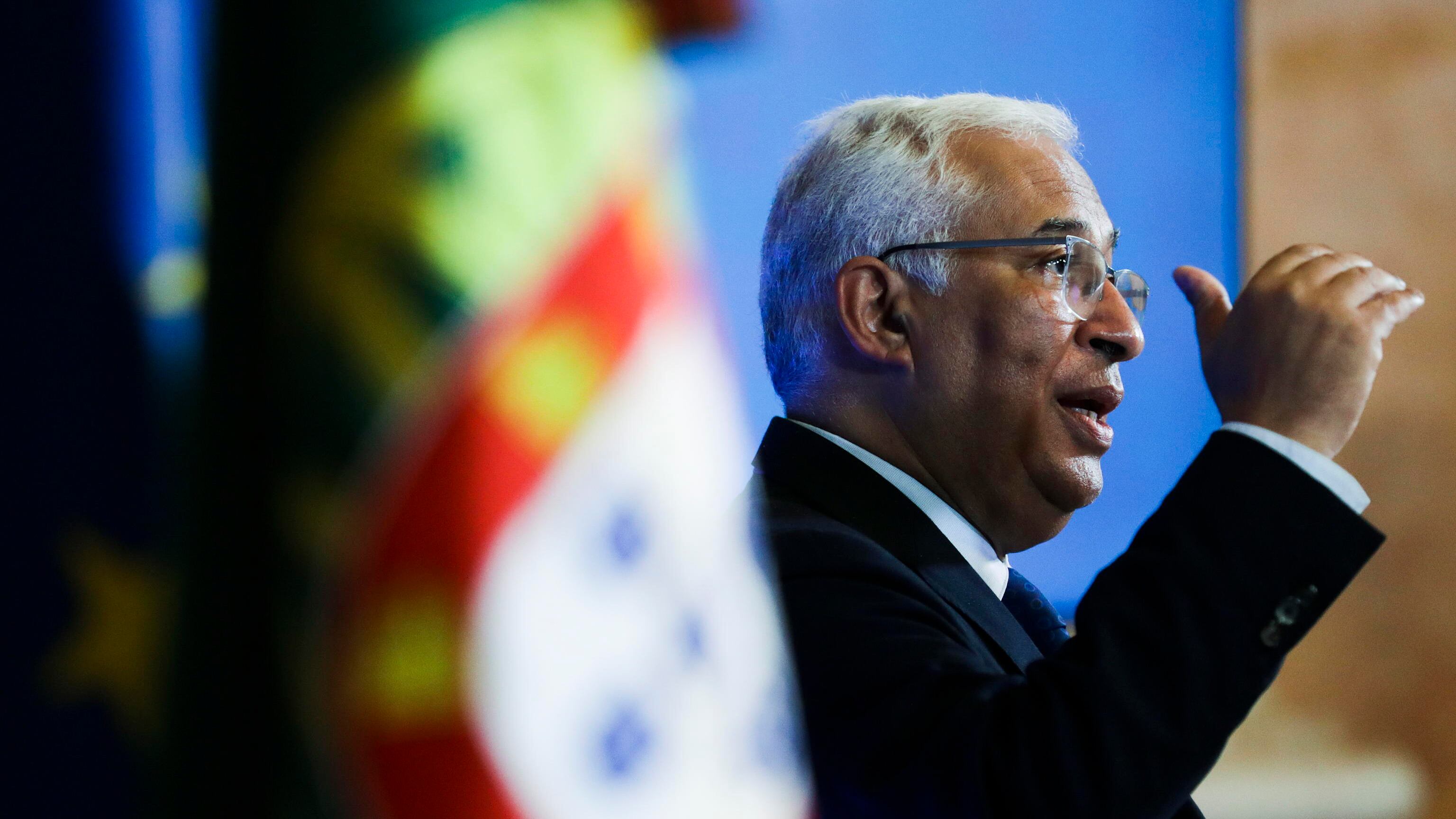 Corruzione, si dimette il premier Costa