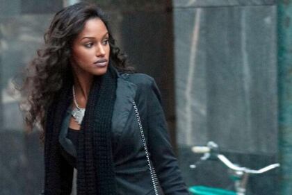Fanny Neguesha in topless su Instagram: foto 11