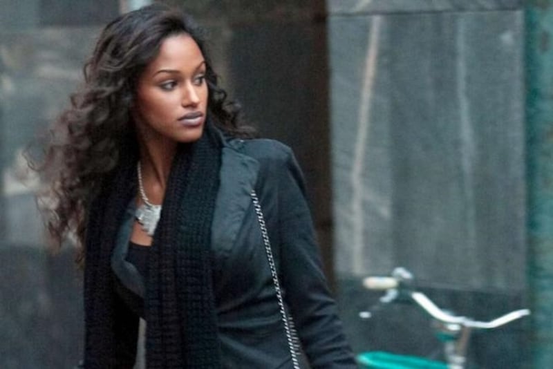 Fanny Neguesha in topless su Instagram: foto 11