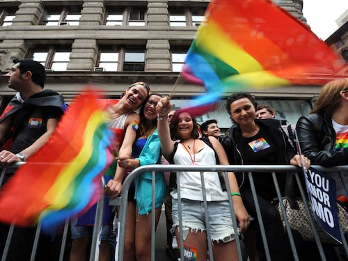 Quel regalo di Fb a gay e trans: potranno nascondere l'identità