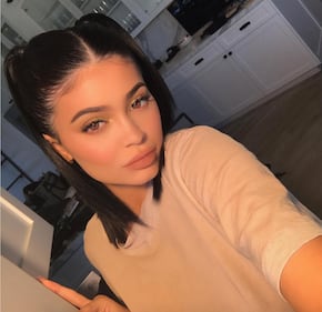 Kylie Jenner hot in reggiseno 3