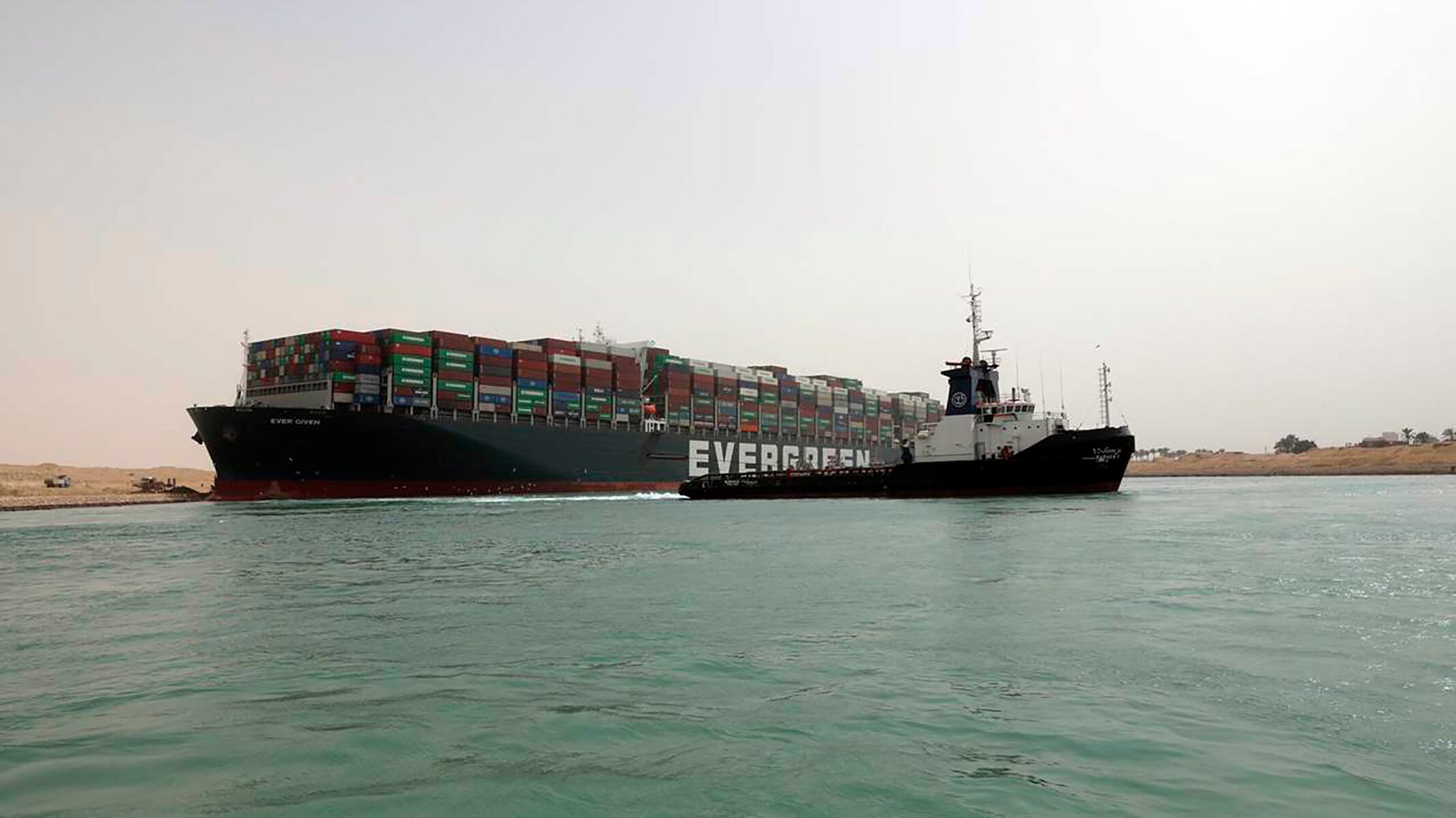 Il cargo a Suez costa 9,5 miliardi al giorno