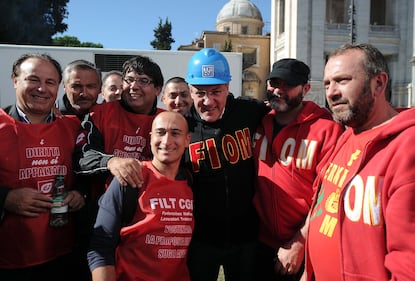 Cgil in piazza contro il governo 6