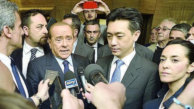 Un affare per due Ecco perché Mr. Bee paga 500 milioni per non comandare