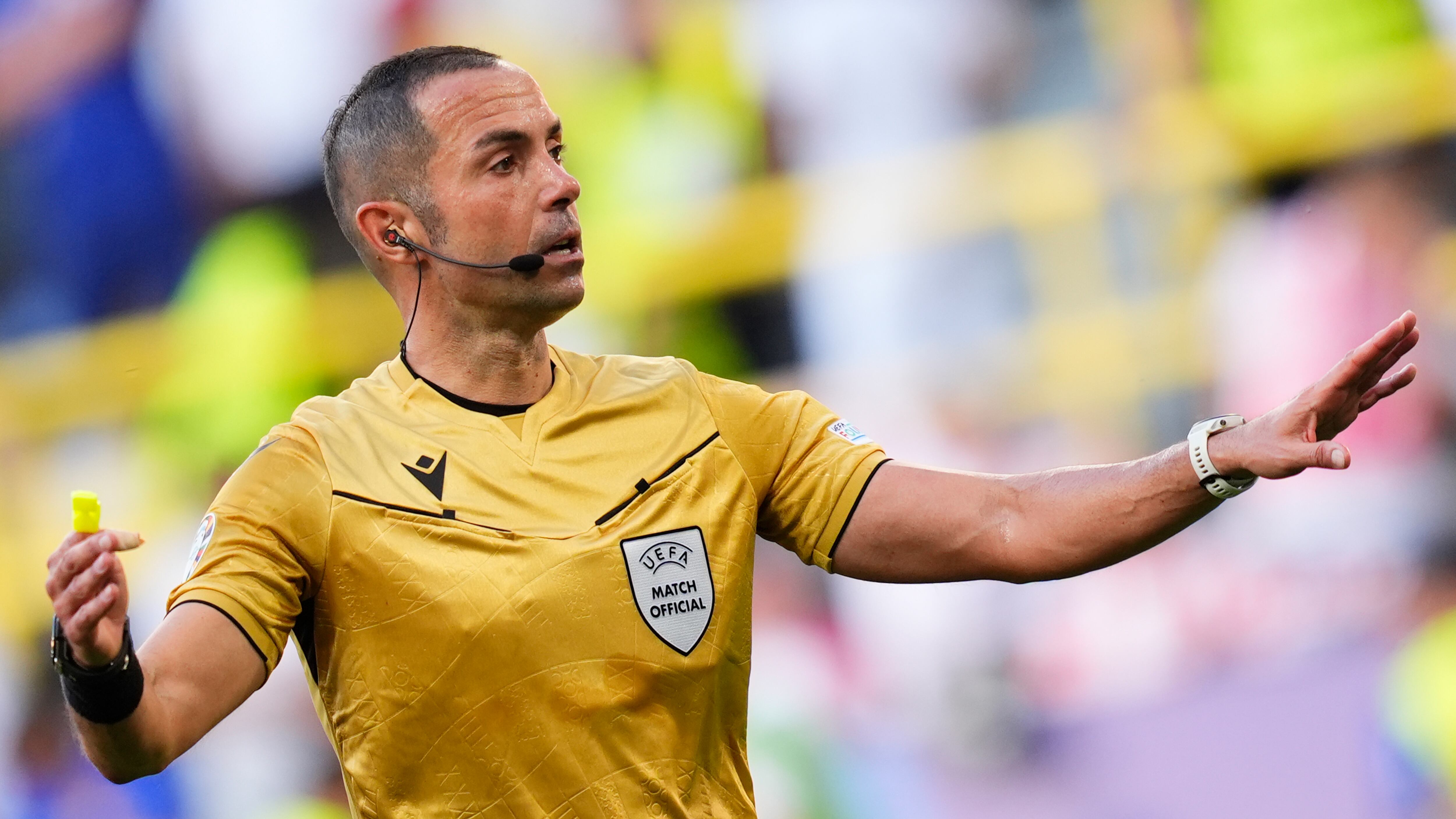 Guida choc: "Io e Maresca non arbitriamo a Napoli per stare tranquilli"