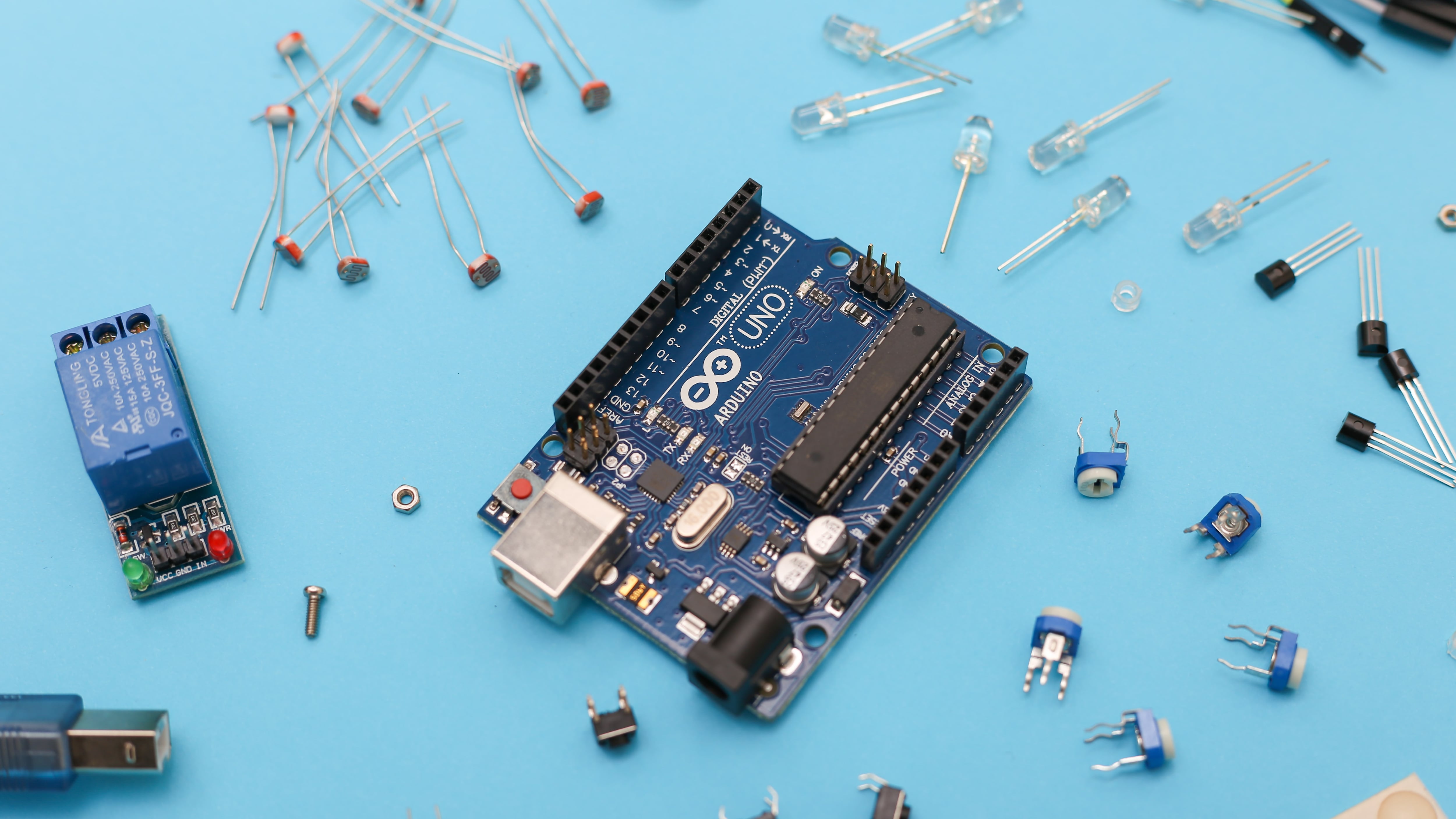 RISC-V non è un virus ma il chip con cui Alibaba non dirà "Apriti sesamo": la grotta se la stanno costruendo loro