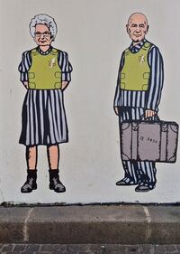 Liliana Segre e Sami Modiano: vandalizzato il murale a loro dedicato 2