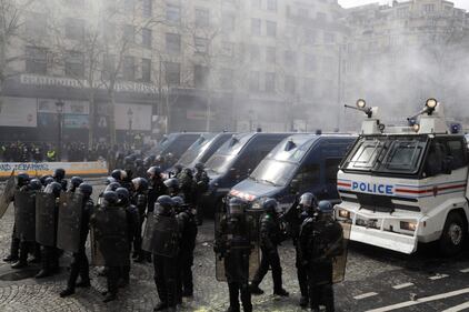 Inferno nel centro di Parigi 11