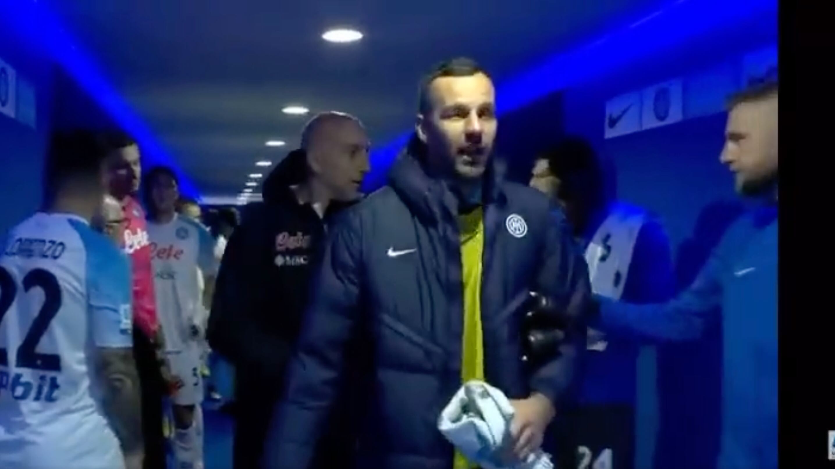 "Mi raccomando…". Le parole di Handanovic che indignano il web