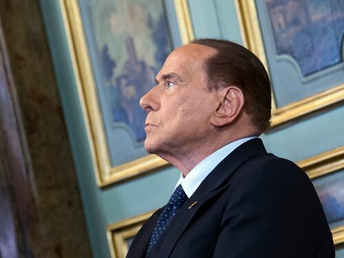 Berlusconi: "Un'intesa tra Pd e M5s? Sarà risposta negativa"