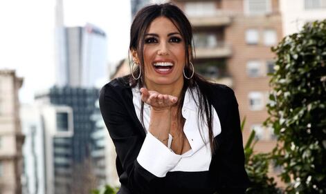 Elisabetta Gregoraci, tennis con microgonna e tanga 12