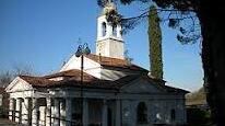Voluta da San Carlo Borromeo, è del 1500. Al suo interno gli affreschi di Leonardo