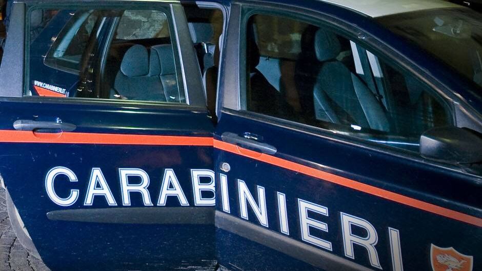Commerciante cinese ucciso a martellate, ferito l’altro titolare del negozio