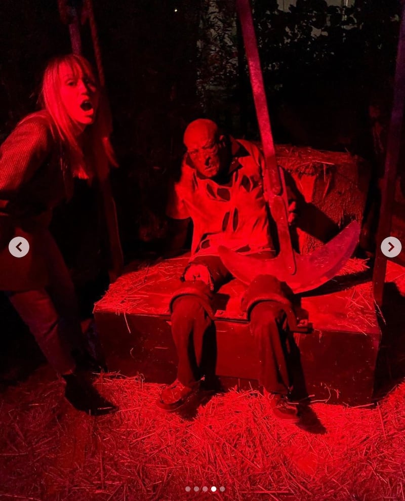 Miley Cyrus si prepara ad Halloween: foto 4