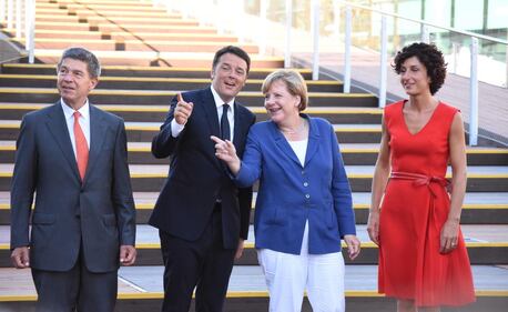 Merkel a Expo con il marito 3