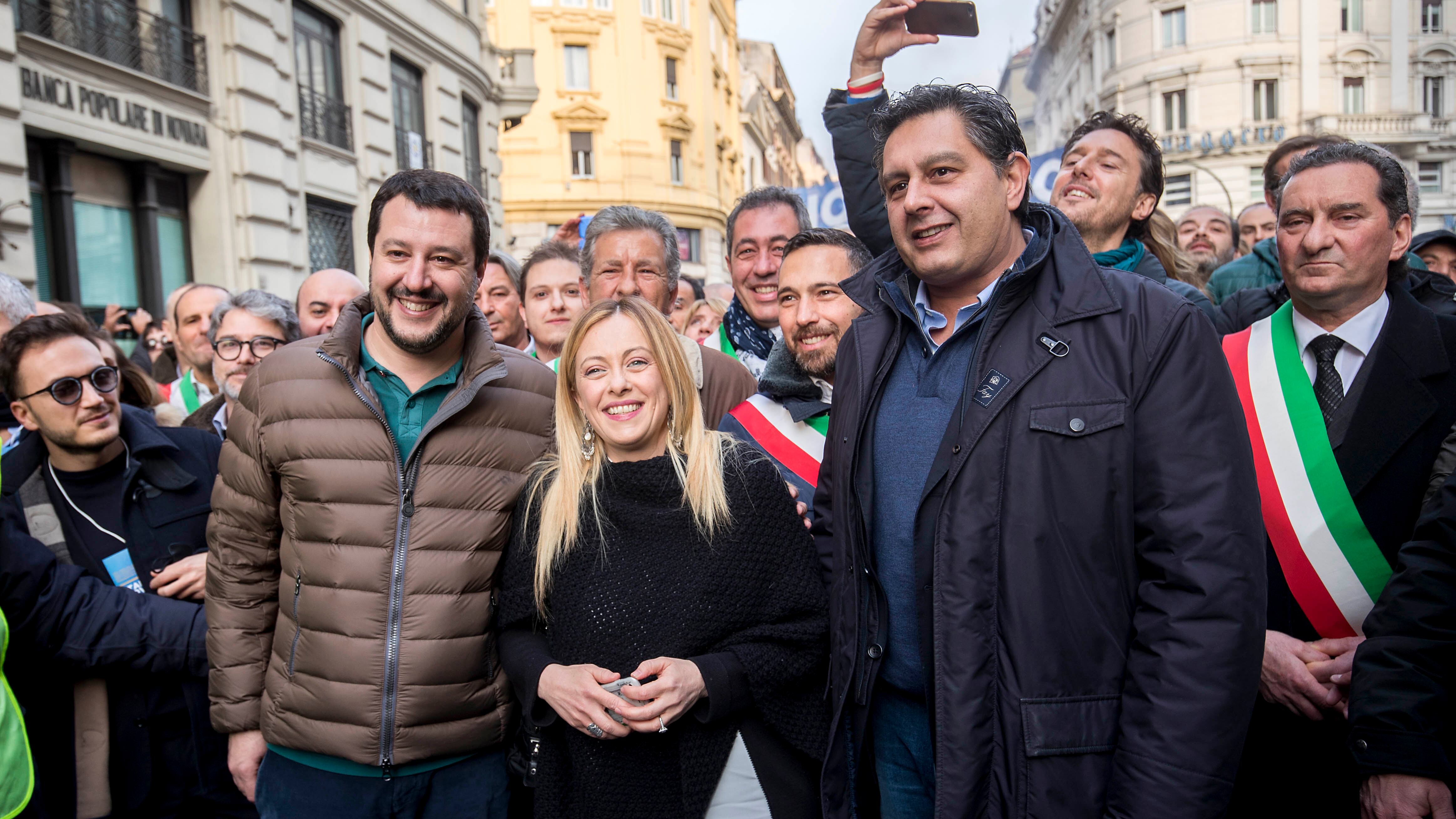 «Alleanza sui programmi e poi subito al voto» Il centrodestra si ritrova