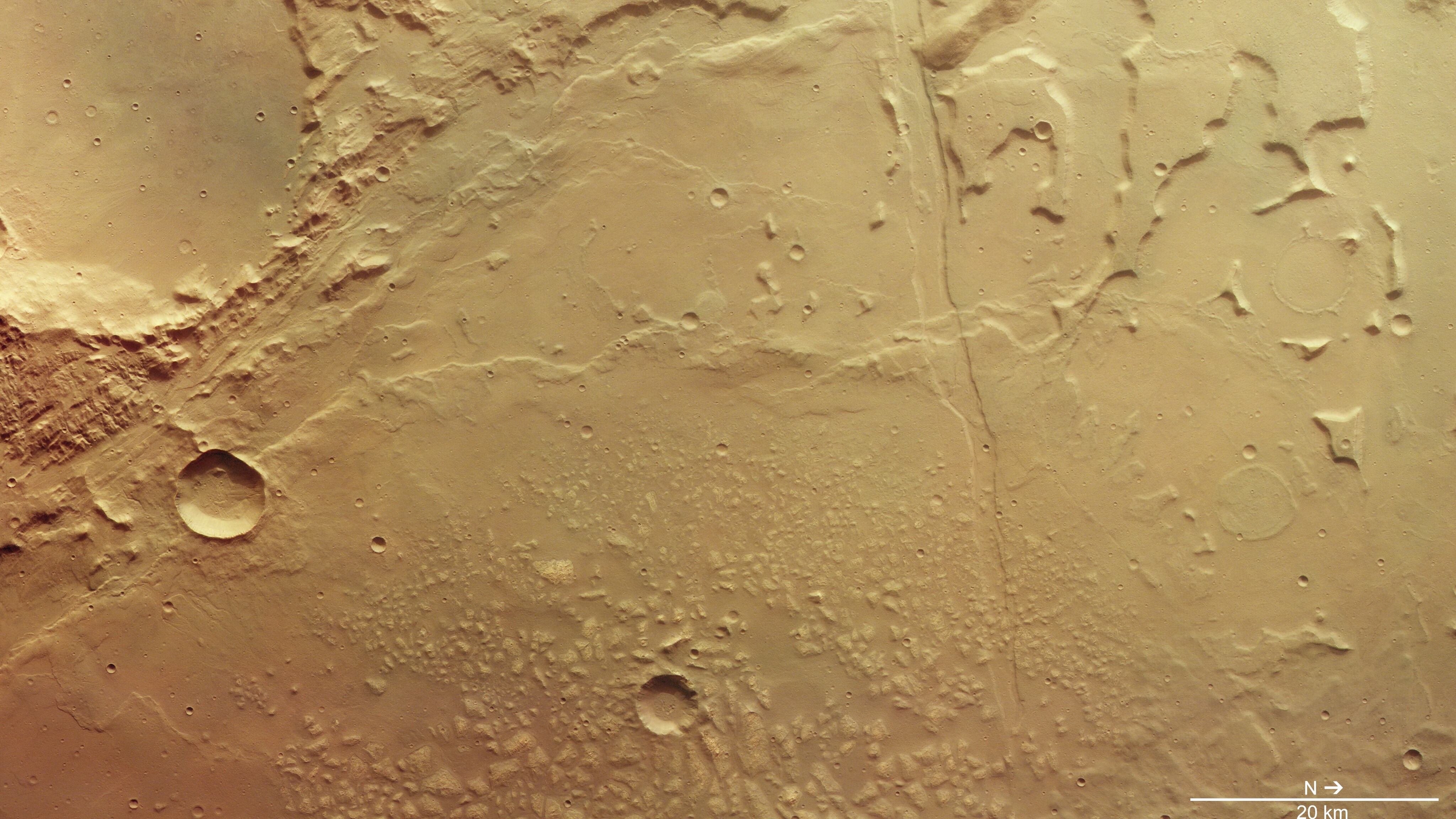 "Grande come l'Egitto": l'immenso antico lago scoperto su Marte dalla sonda dell'Esa