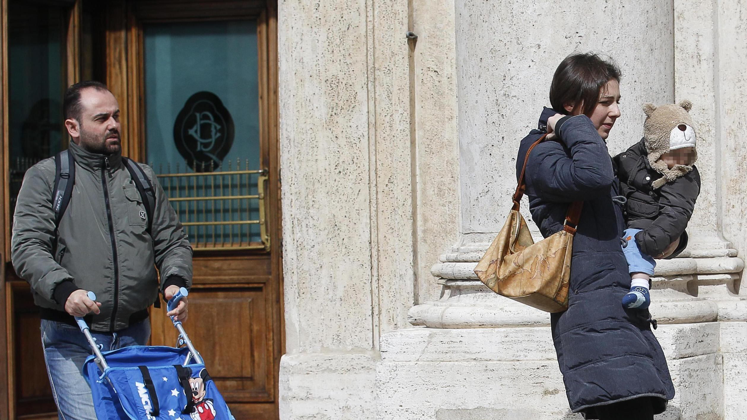 Iban, passeggini e cravatte: debutto a Palazzo