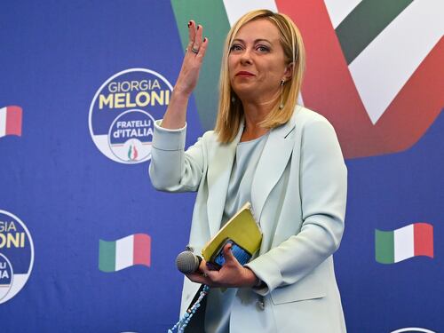 "Togliere il voto ai vecchi". Ma FdI non ha vinto grazie agli anziani