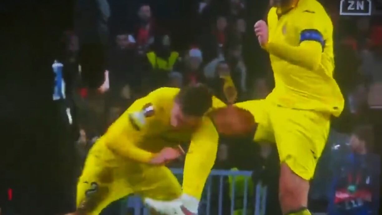 Ginocchiata in testa, paura per Gabbia, che perde i sensi in campo: come sta l'ex Milan