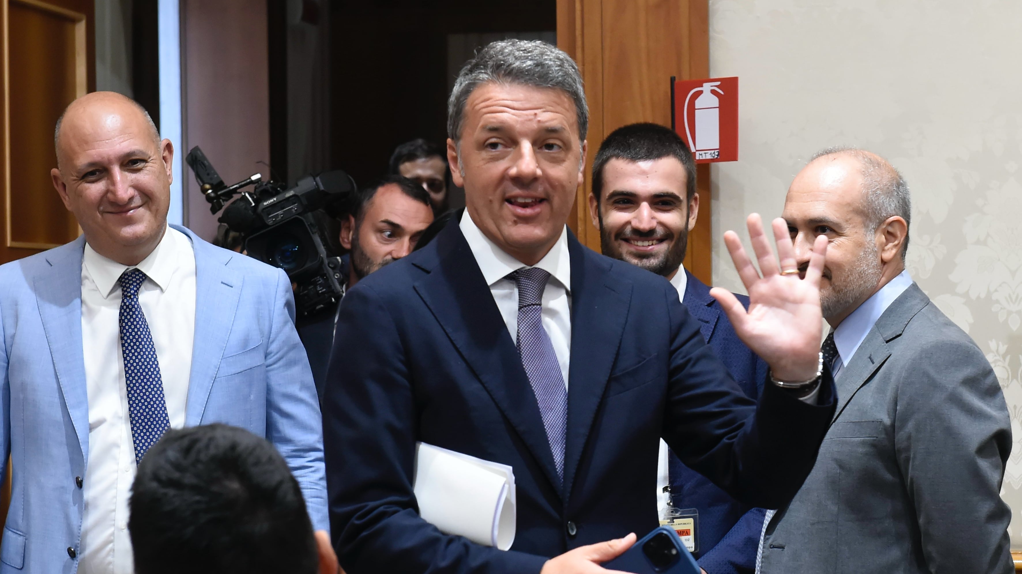 Da Renzi a Salvini: ecco tutti i redditi dei politici