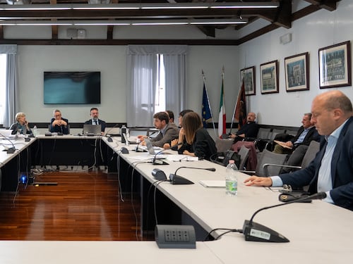 Comunicato Stampa: CRV - Illustrato Pdl, a prima firma del Presidente, Alberto Stefani, su rigenerazione urbana