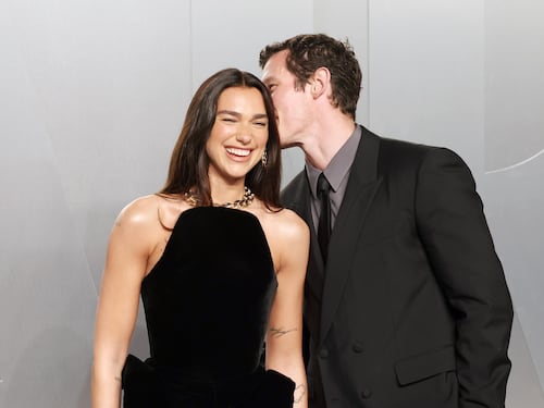 Dua Lipa e Callum Turner sposi a Palermo: le prime indiscrezioni
