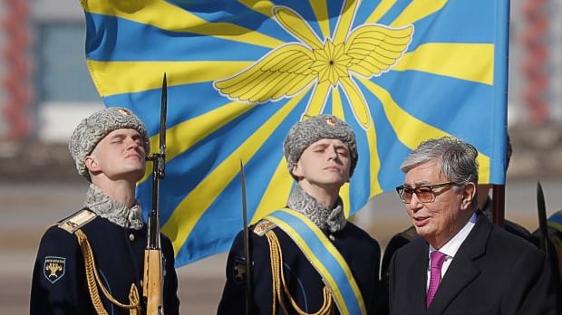 Sette in lizza per il Kazakistan ma il sultano resta Nazarbayev