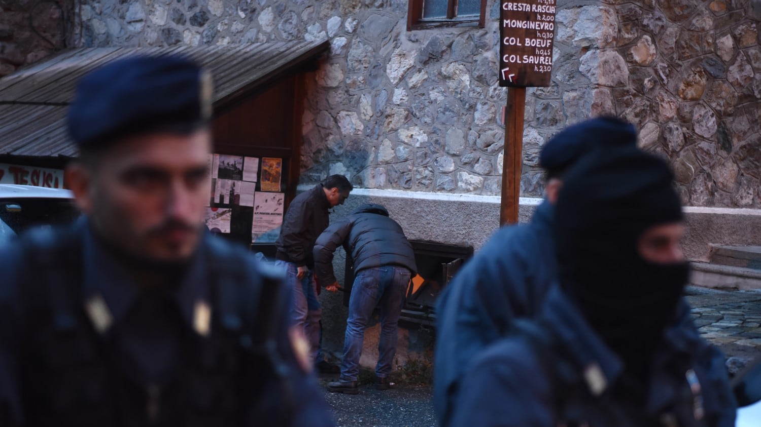 Claviere, la polizia contro i francesi: "La toppa è peggio del buco"